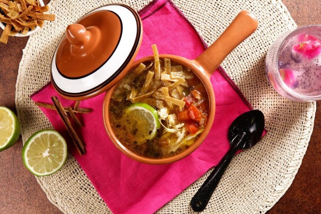 sopa de lima
