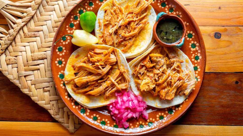 Tacos de cochinita pibil